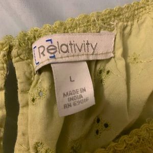 Green peasant top. Flower details.